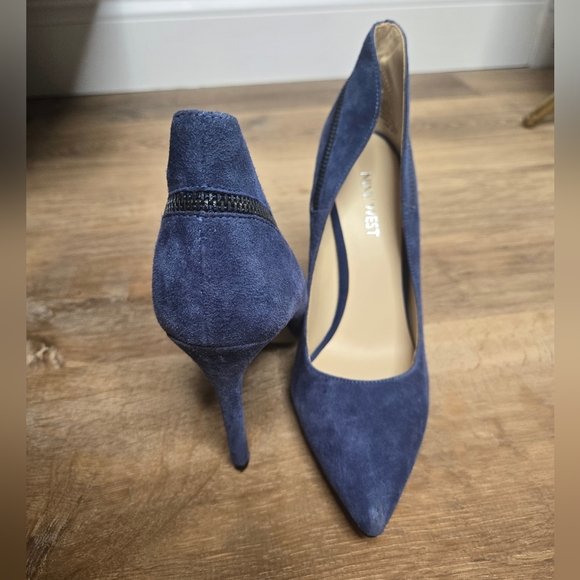Nine west blue suede heels - Picture 2 of 3